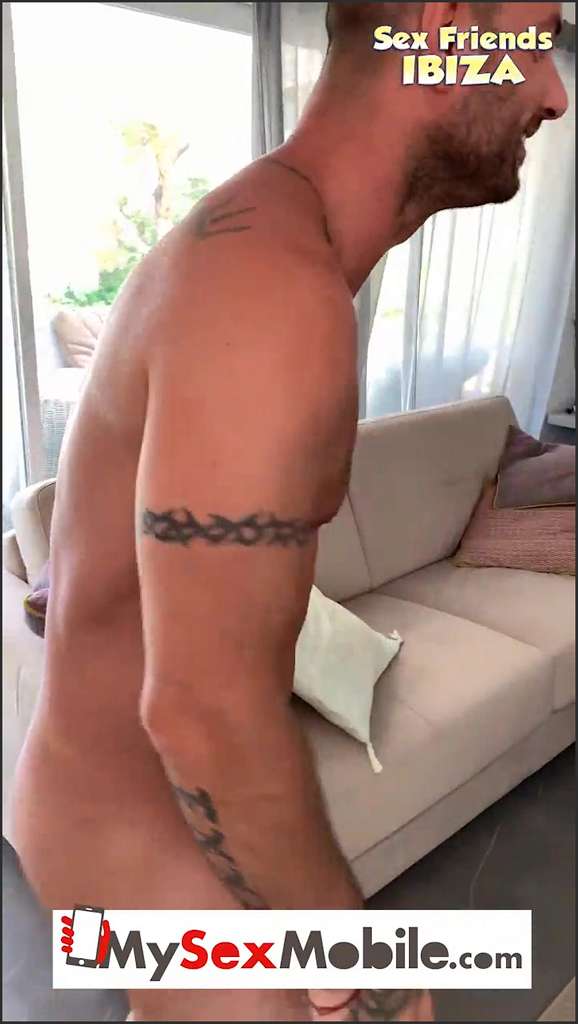 Anna Polina Stiefschwester ist von seinem Schwanz geschockt