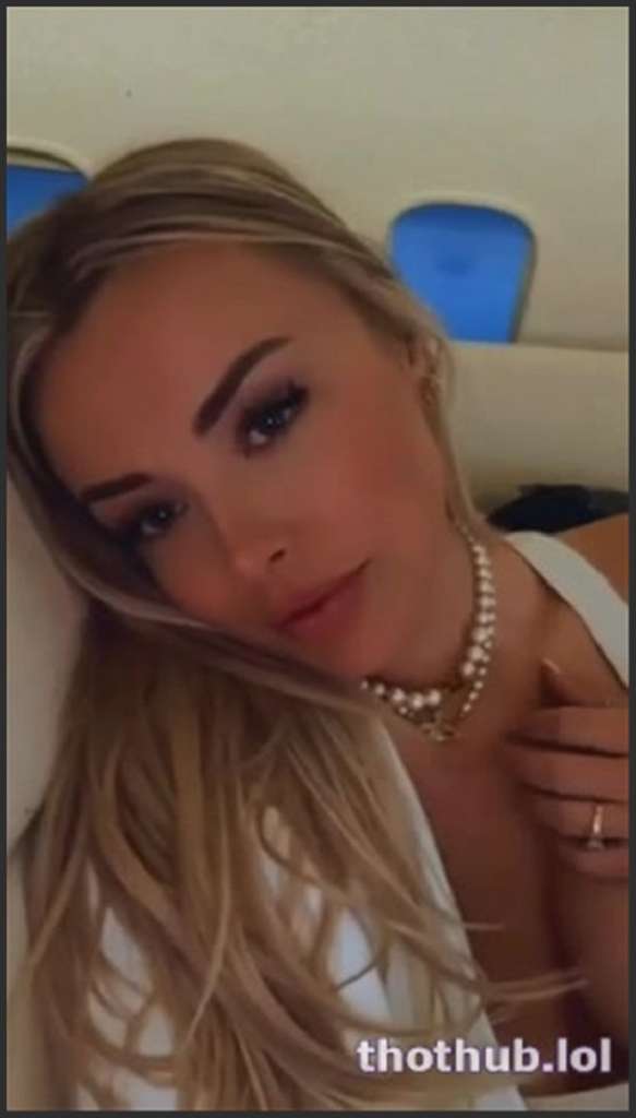 Corinna Kopf will im Lagerhaus anal vögeln
